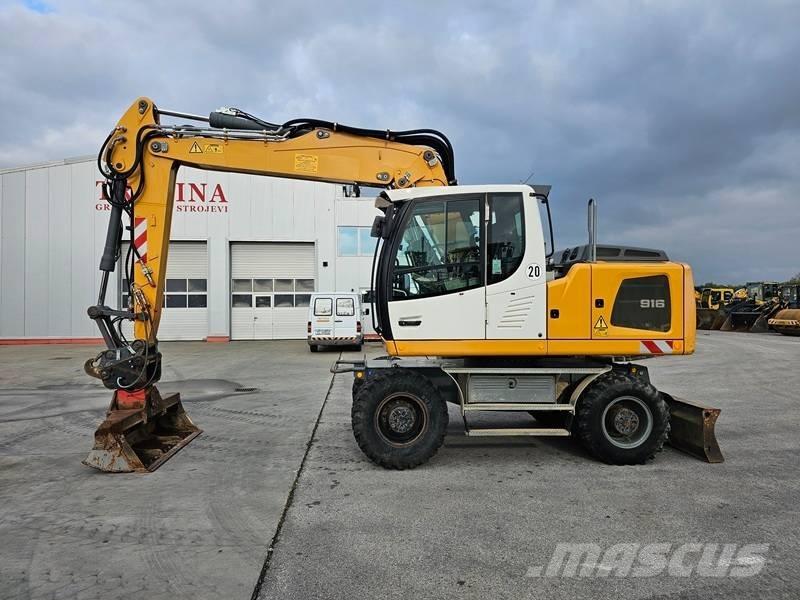 Liebherr A916 حفارات بعجل