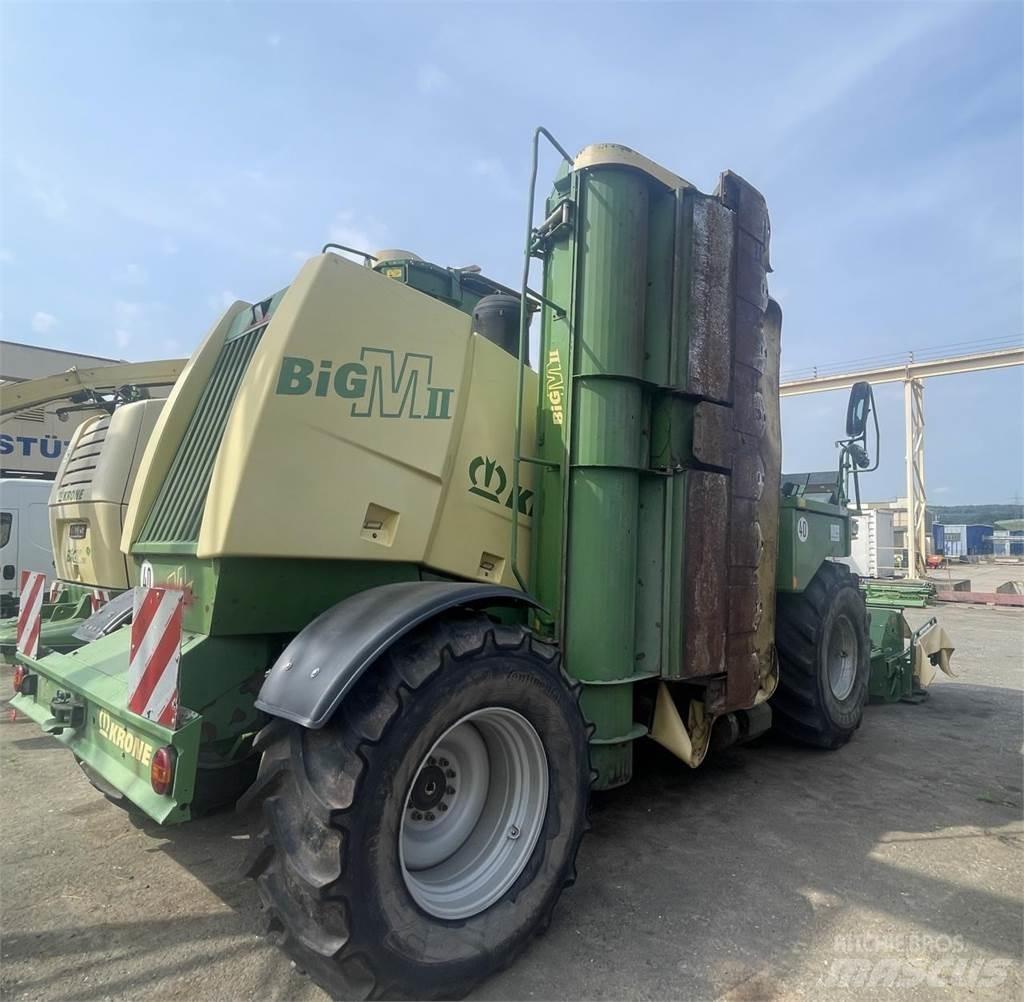Krone BIG M II حصادات الأعلاف