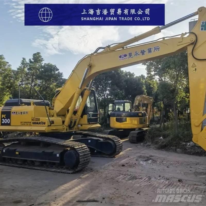 Komatsu PC 300 حفارات زحافة