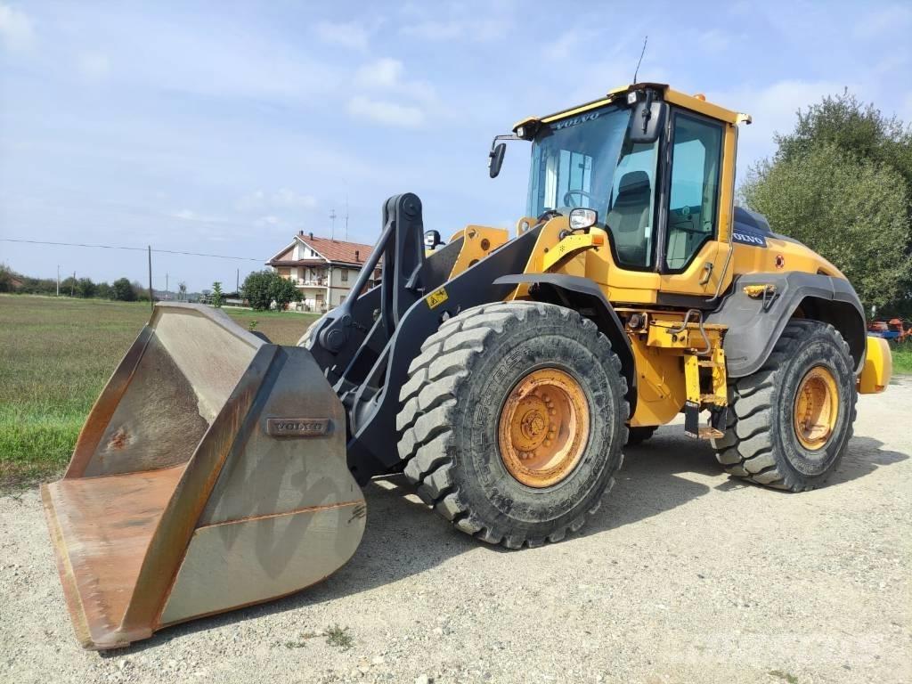 Volvo L 110 H لوادر بعجل