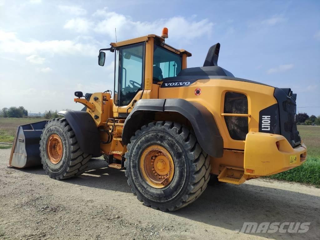 Volvo L 110 H لوادر بعجل
