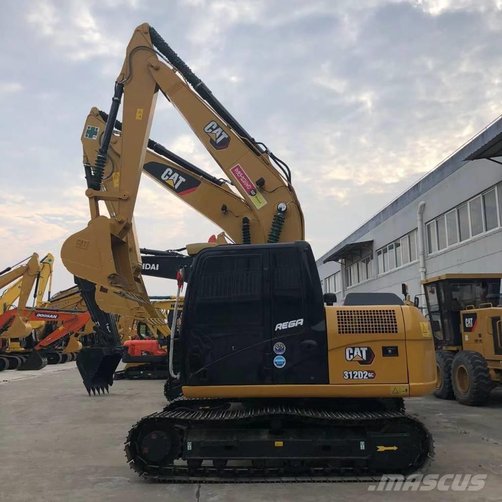 CAT 312 D L حفارات زحافة