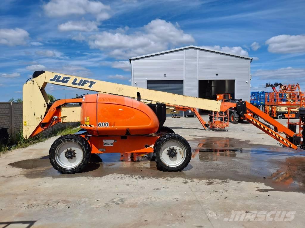 JLG 600AJ رافعات سلة مفصلية