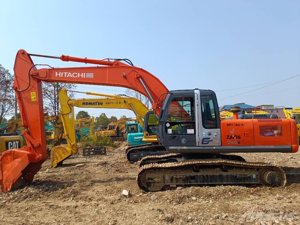 Hitachi ZX 240 حفارات زحافة