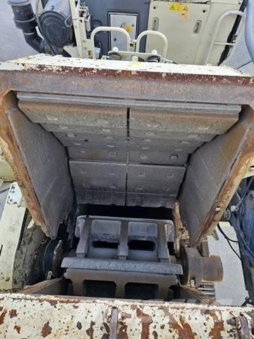 Metso LT 1213 S جراشات