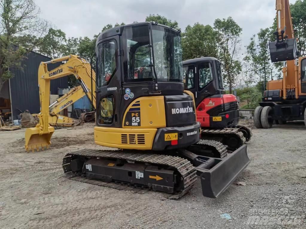 Komatsu PC 55 MR حفارات صغيرة أقل من 7 طن (حفارات صغيرة)