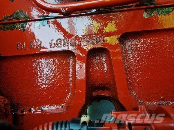 Doosan DL08 محركات