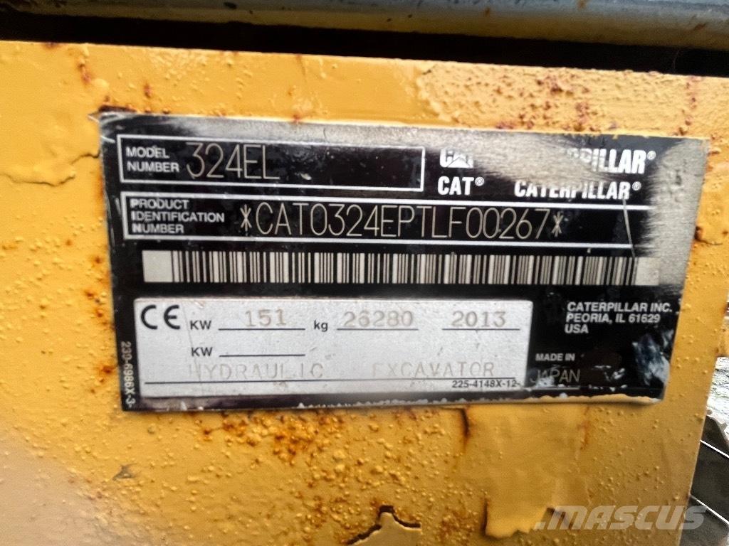 CAT 324 E حفارات زحافة