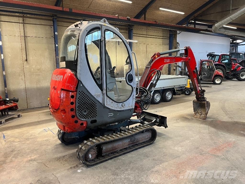 Neuson 2203 RD حفارات صغيرة أقل من 7 طن (حفارات صغيرة)