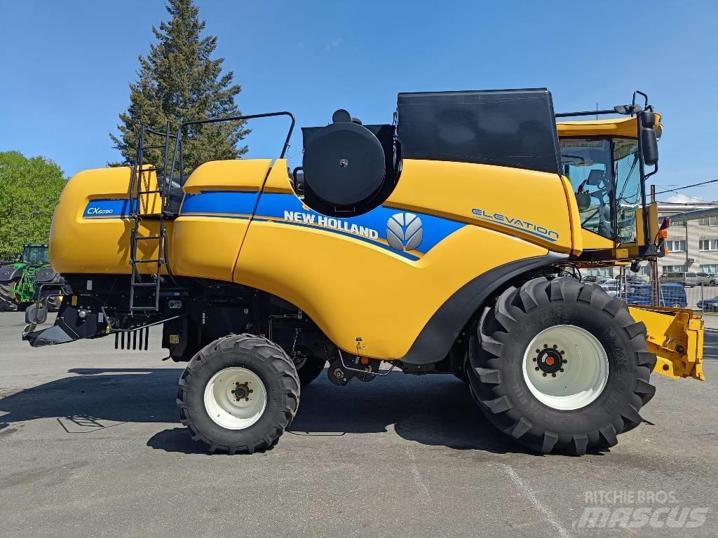 New Holland CX 6090 حصادات