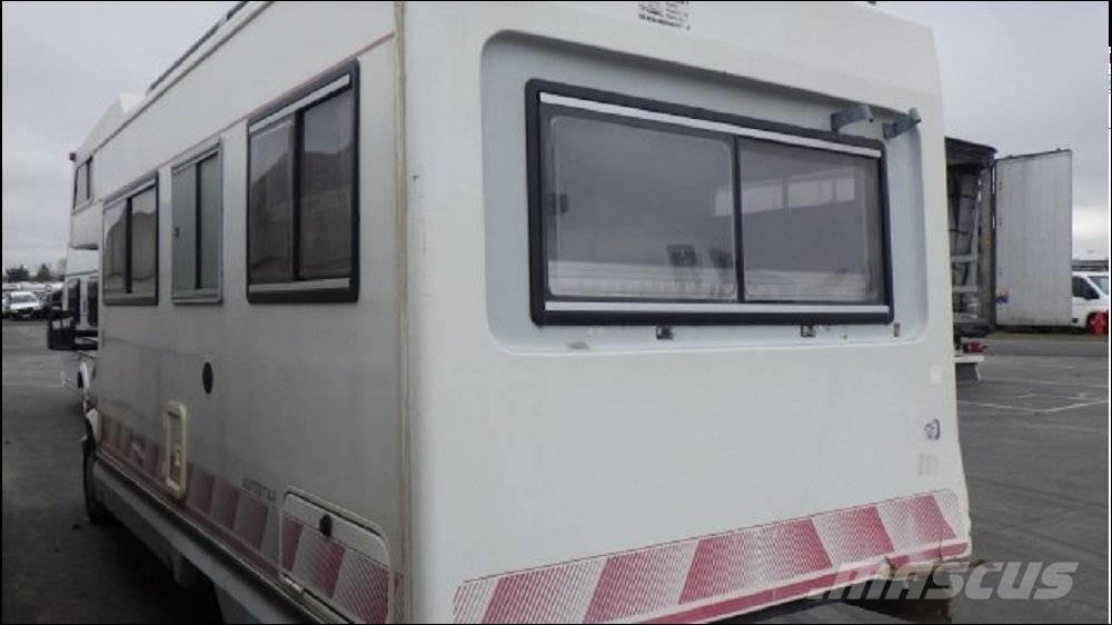 Peugeot J5 المنازل المتنقلة والكرافانات