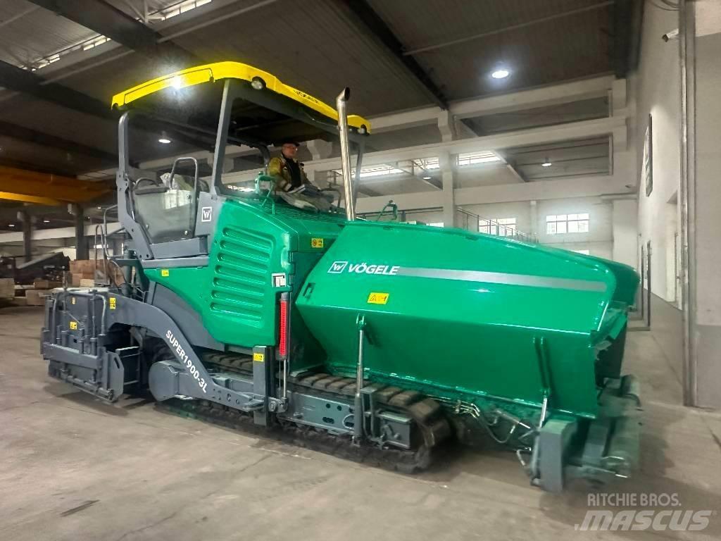 Vögele S1900-3L معدات السفلتة