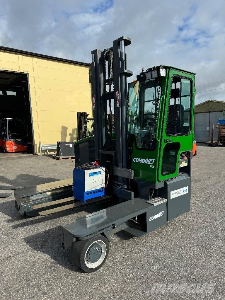 Combilift C4000ET شاحنة المناولة رباعية الاتجاهات