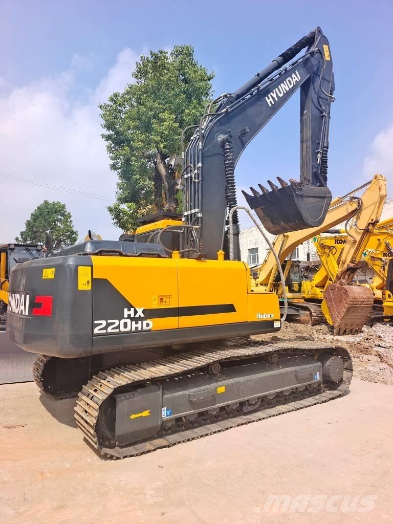 Hyundai HX 220 حفارات زحافة