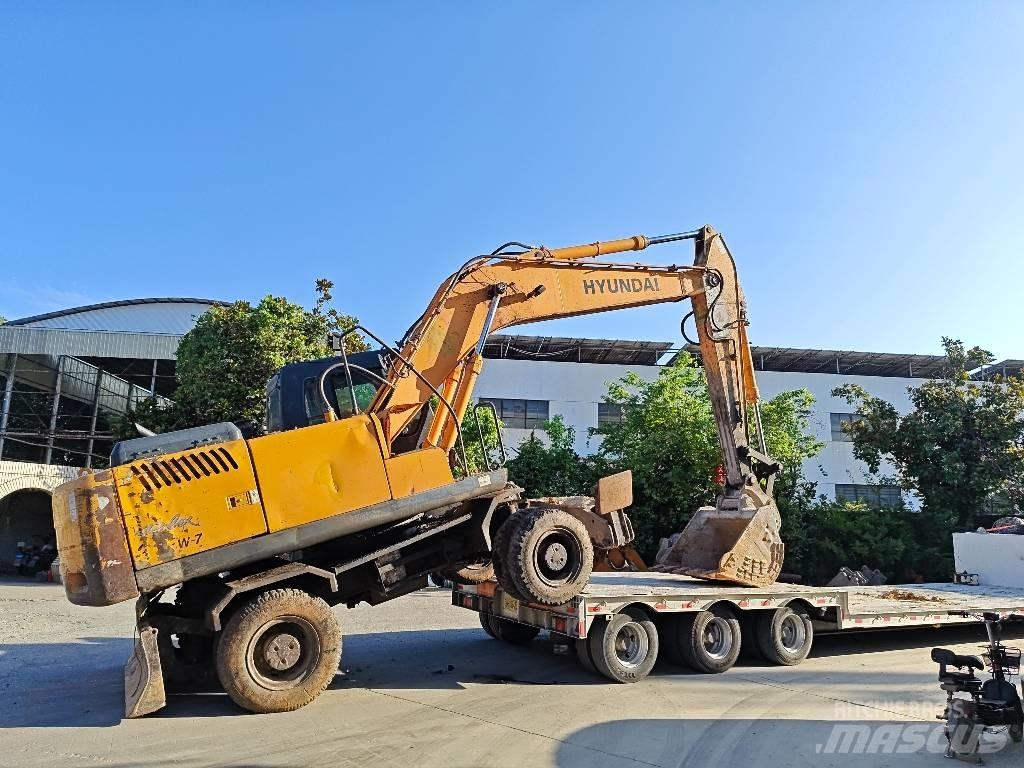 Hyundai Robex 210w-7 حفارات بعجل