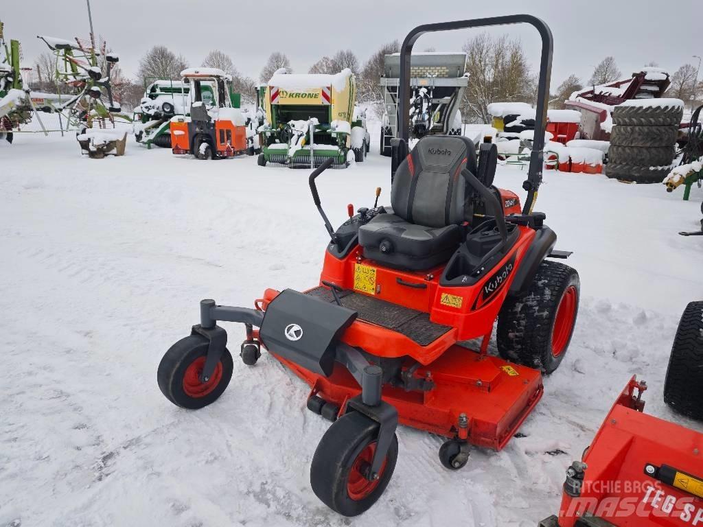 Kubota ZD 1211 ركوب الحشائش