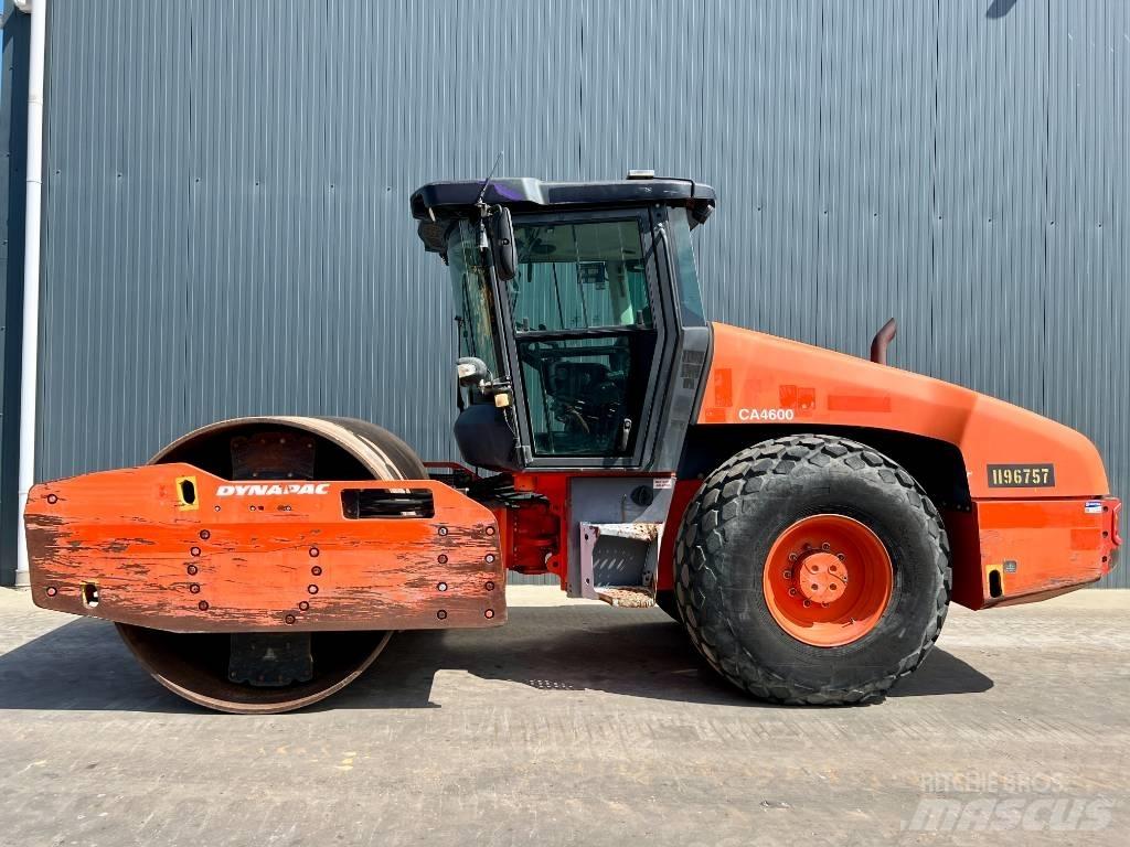 Dynapac CA4600D مداحل أحادية الأسطوانة