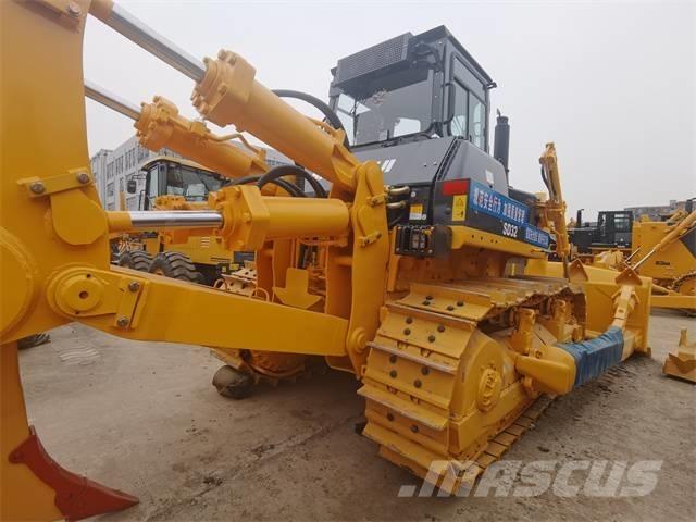 Shantui SD 22 بلدوزرات مجنزرة