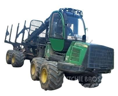 John Deere 1210 E شاحنات