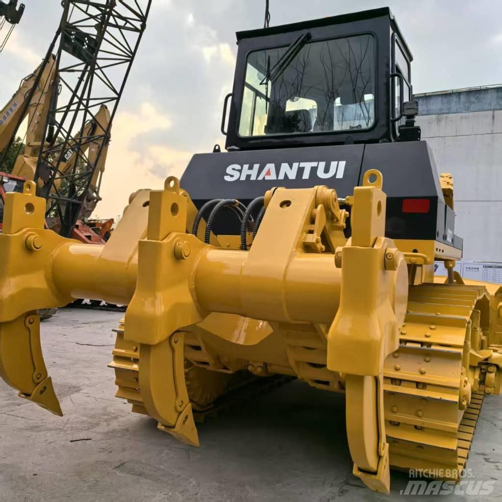 Shantui SD 22 بلدوزرات مجنزرة