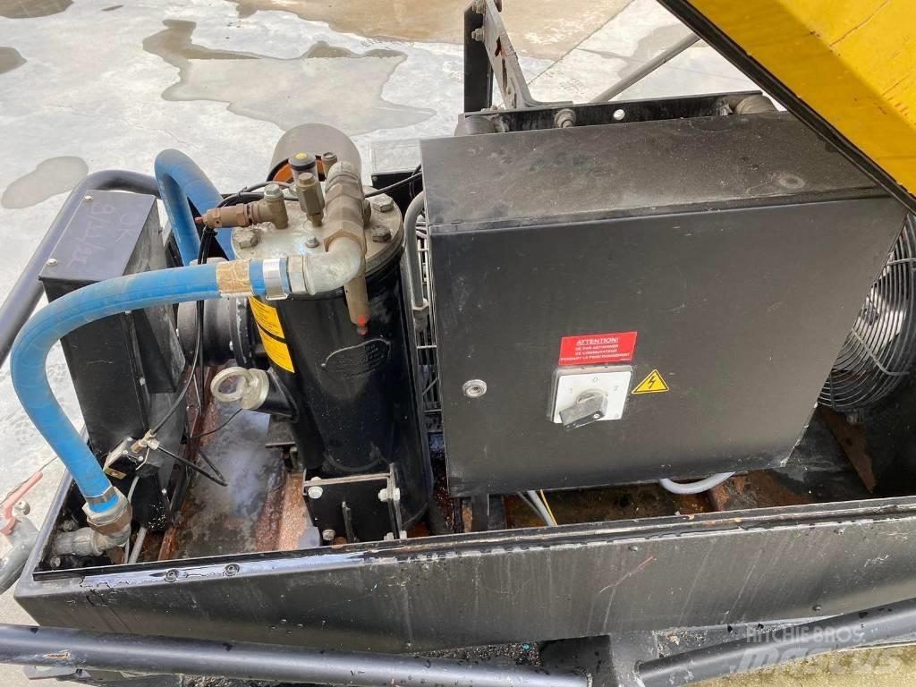 Kaeser M 34 E مكابس