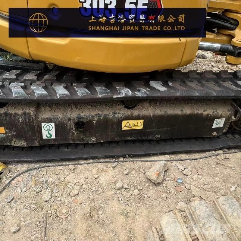 CAT 303.5 E CR حفارات زحافة