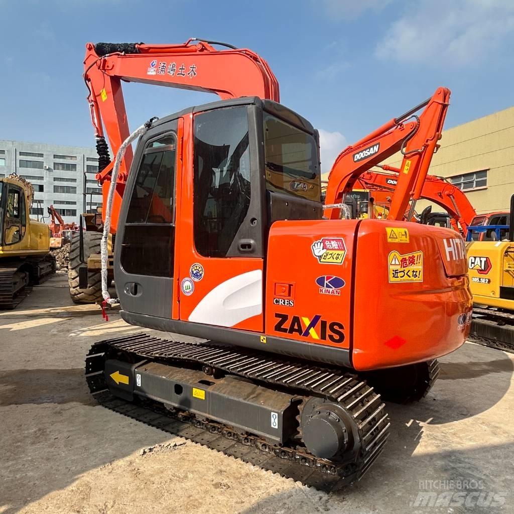 Hitachi ZX 70 حفارات زحافة