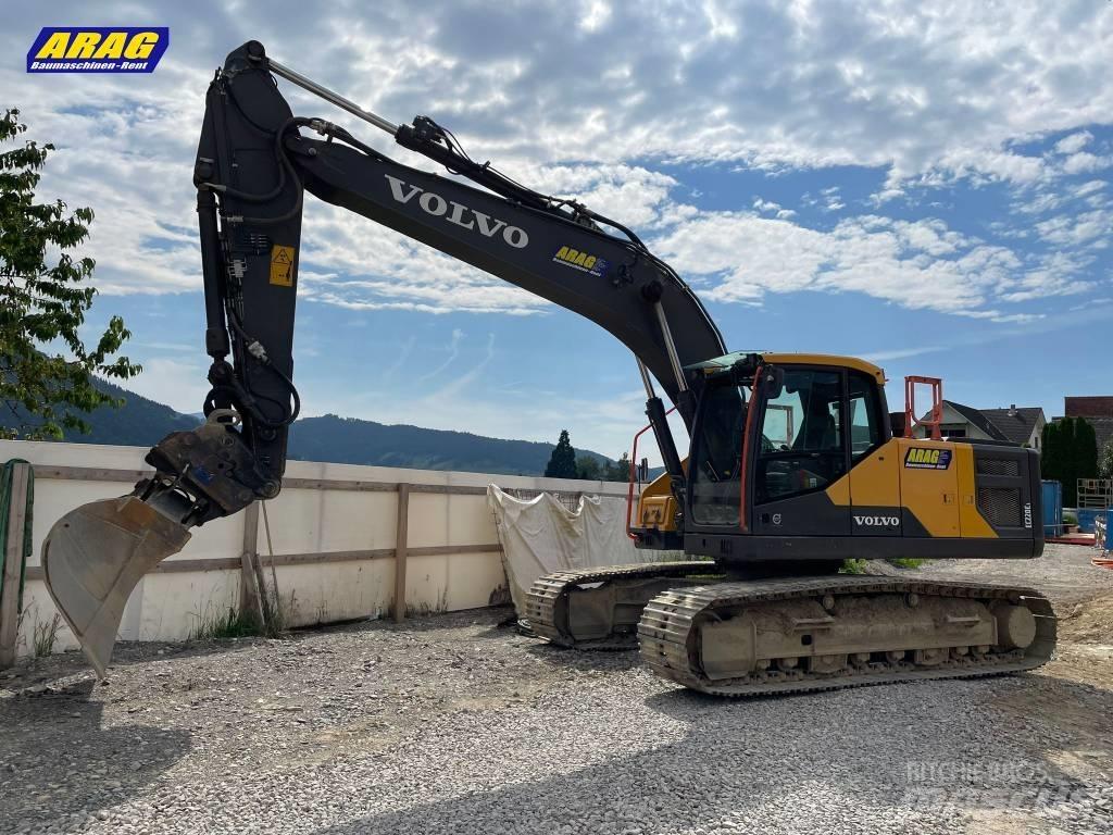 Volvo EC 220 E L حفارات زحافة