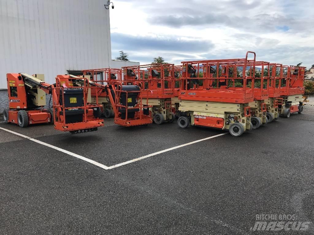 JLG E300 AJ رافعات سلة مفصلية