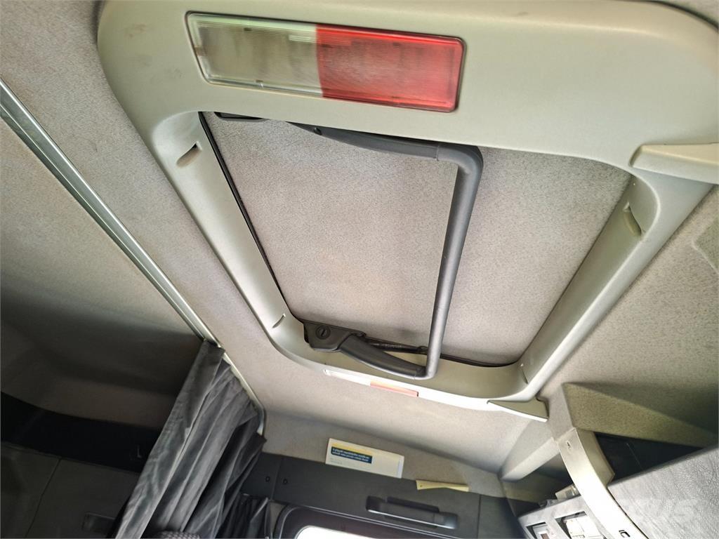 MAN TGL 7.180 شاحنات مسطحة/مفصلية الجوانب