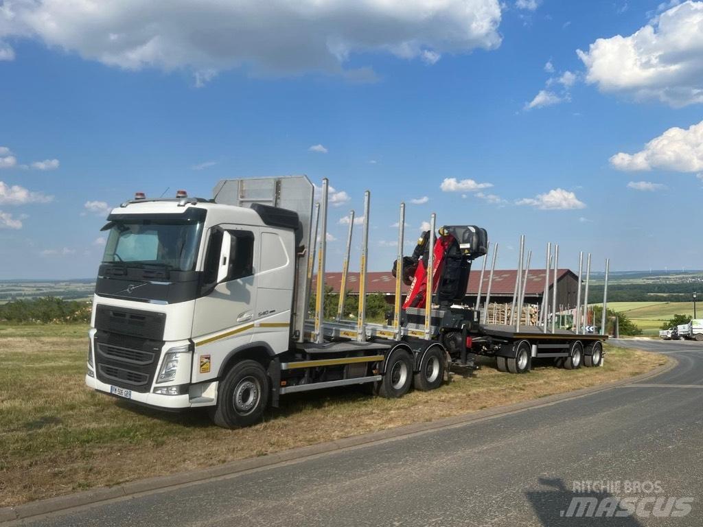 Volvo 540 FH شاحنات أشجار