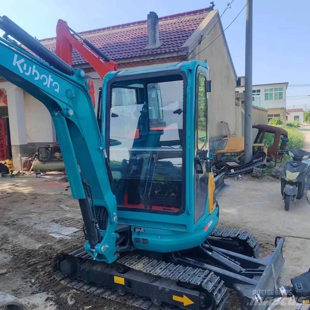 Kubota U 20 حفارات صغيرة أقل من 7 طن (حفارات صغيرة)