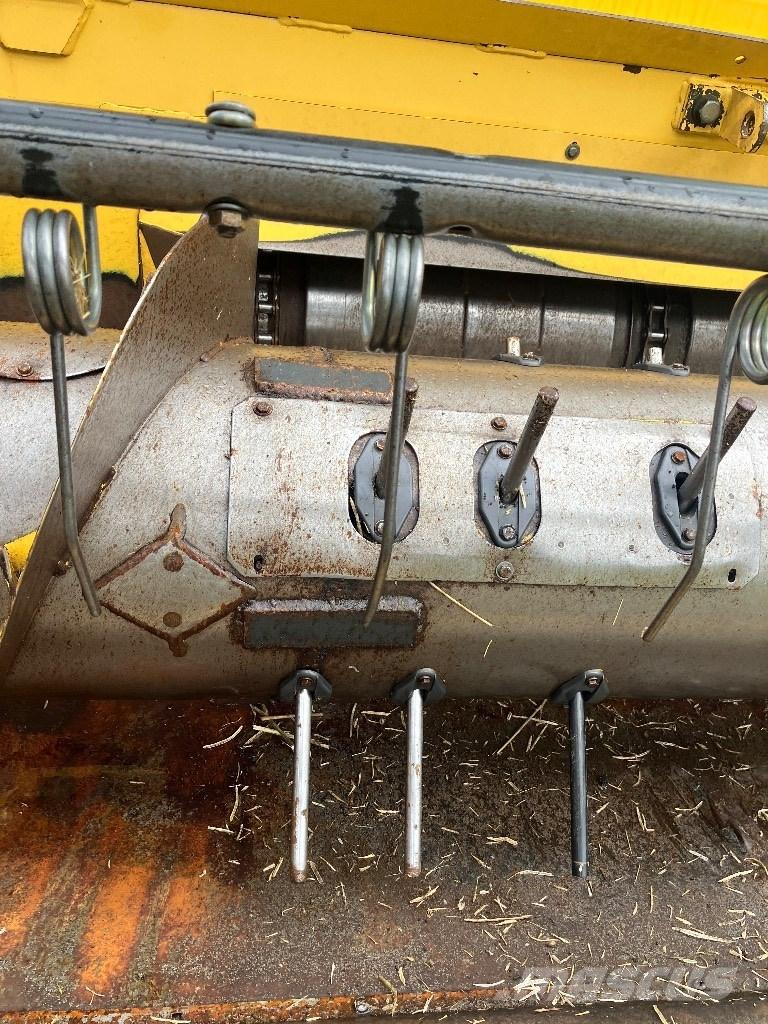 New Holland CR 980 حصادات