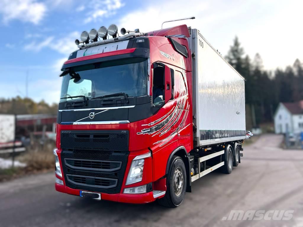 Volvo FH 13 شاحنات نقل ألواح الخشب