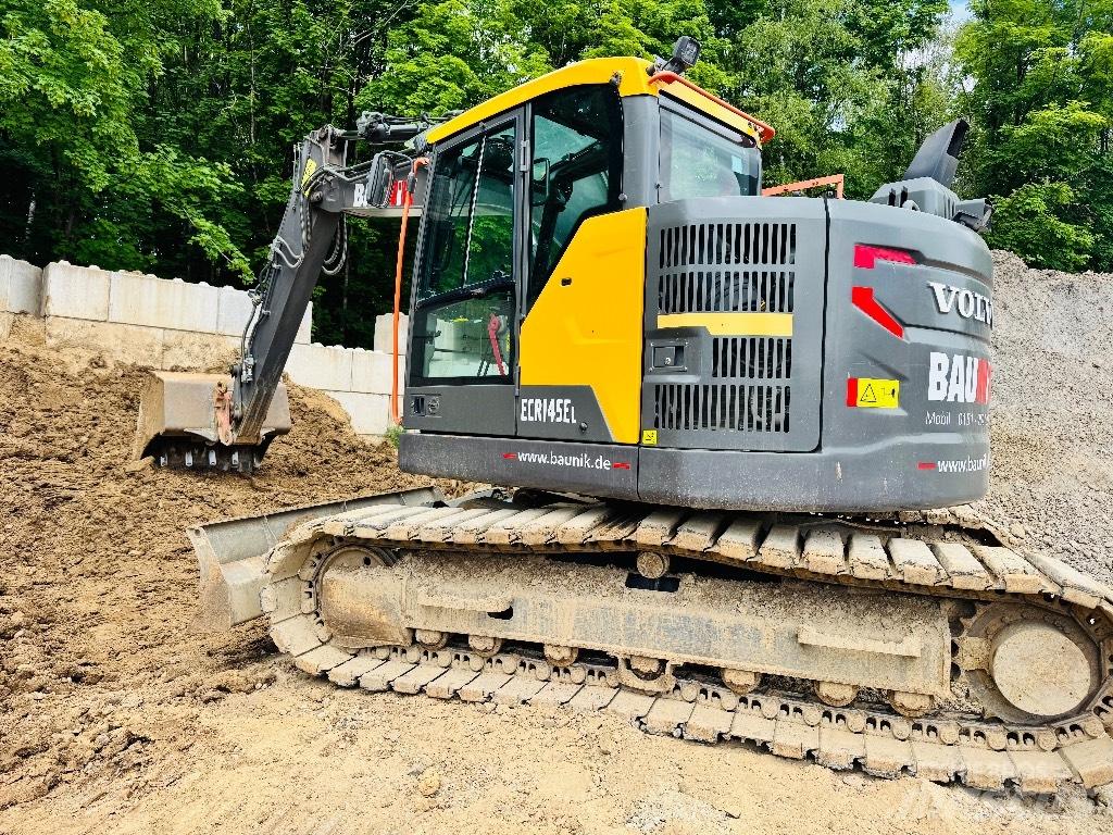 Volvo ECR 145 E حفارات زحافة