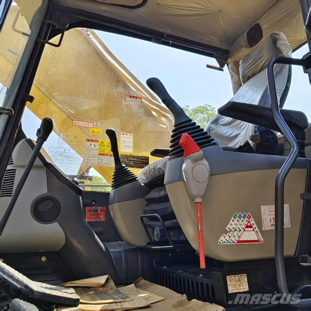 Komatsu PC 350-8 حفارات زحافة