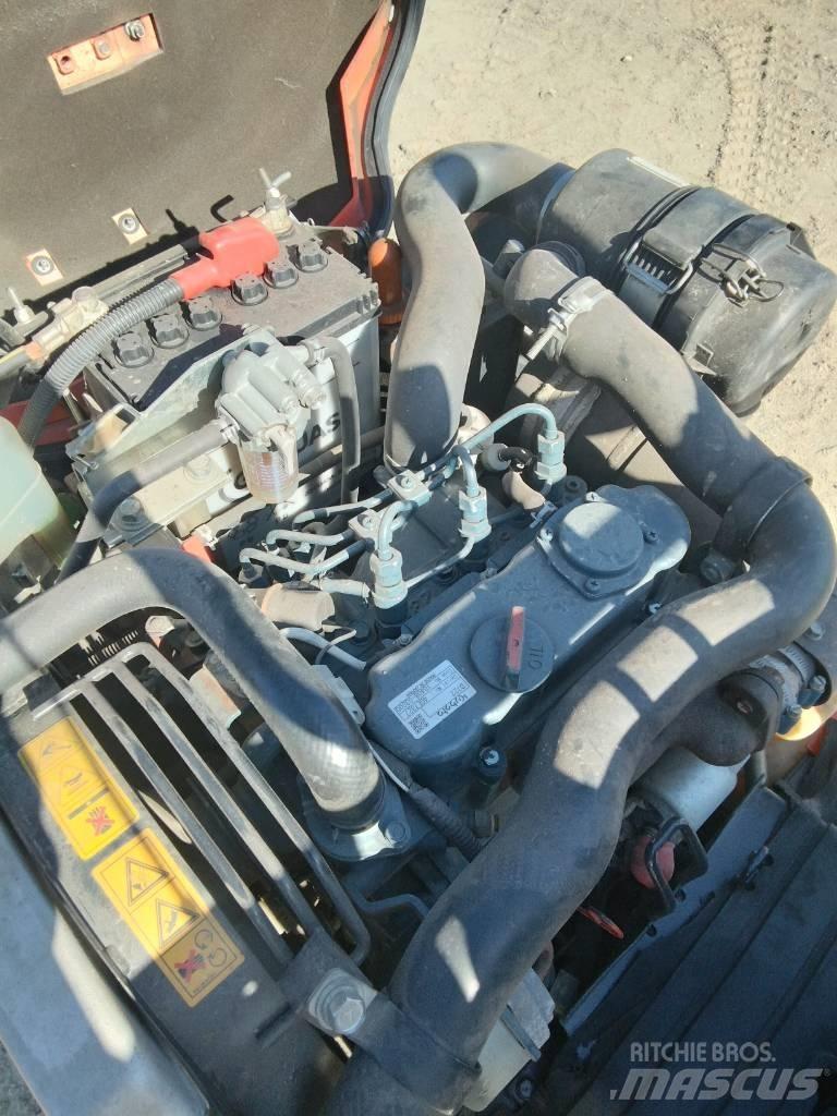 Kubota U 10-3 حفارات صغيرة أقل من 7 طن (حفارات صغيرة)