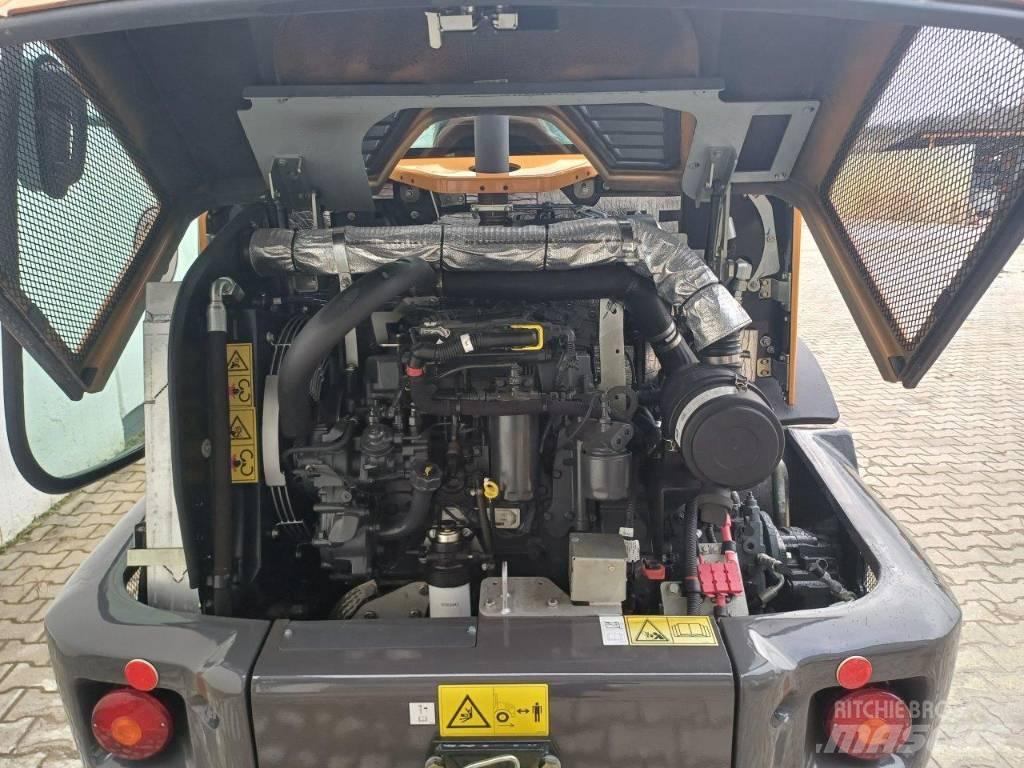 CASE 21 F S لوادر بعجل