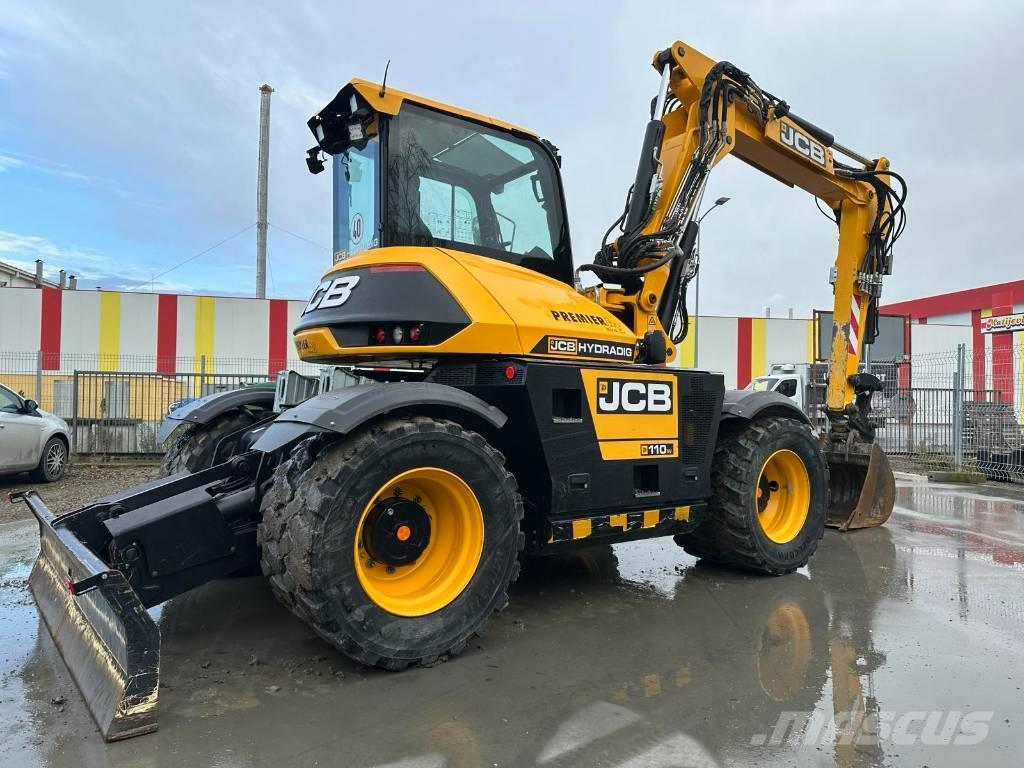 JCB HYDRADIG 110W حفارات بعجل
