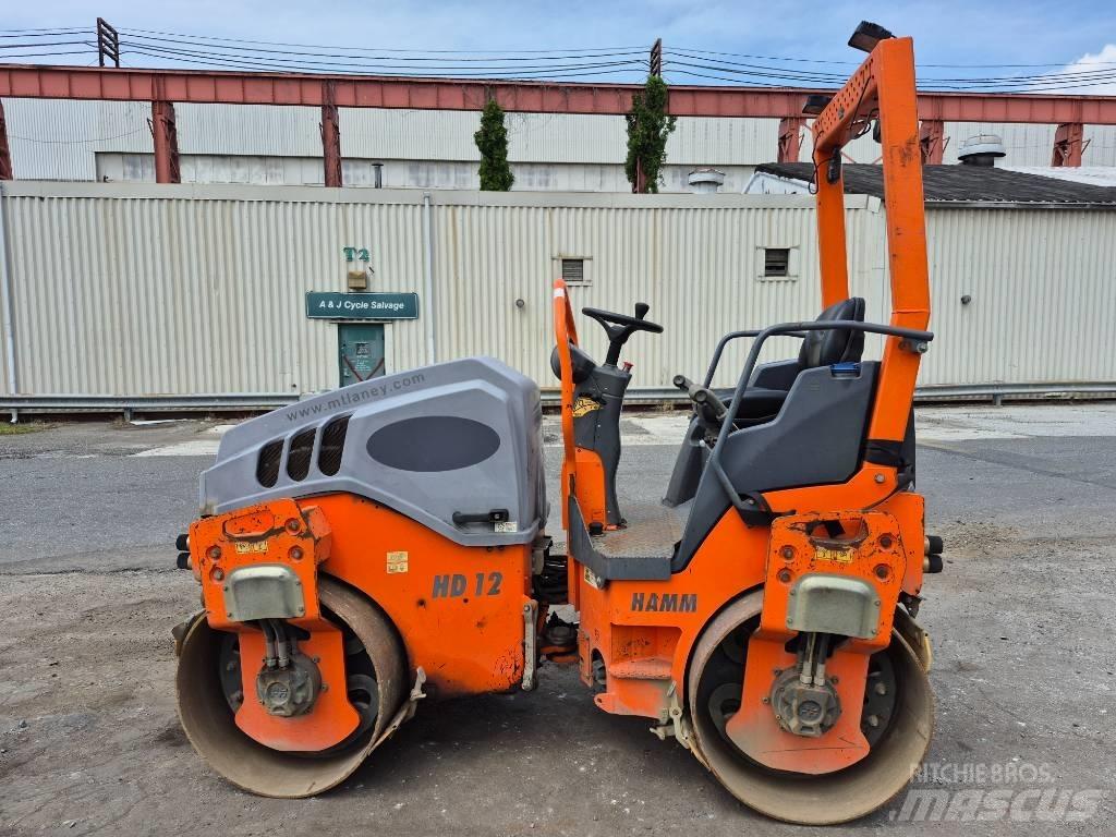 Hamm HD 12 VV مداحل ثنائية الاسطوانة
