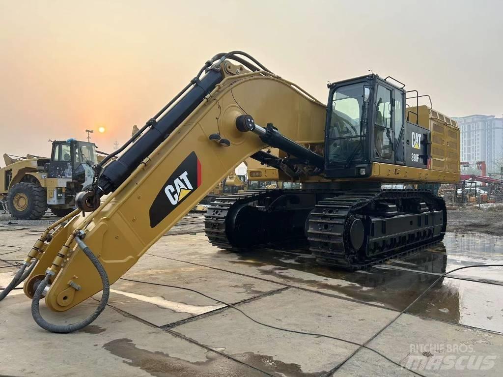 CAT 2020 CAT 390F حفارات بعجل