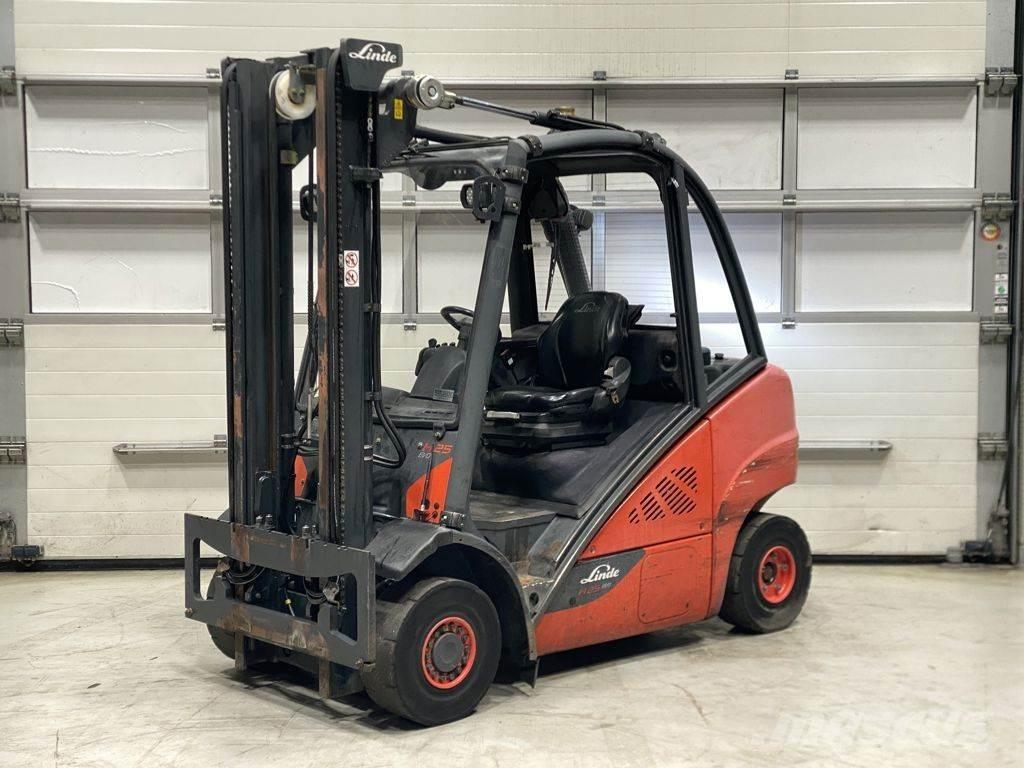 Linde H25D-02 شاحنات الديزل