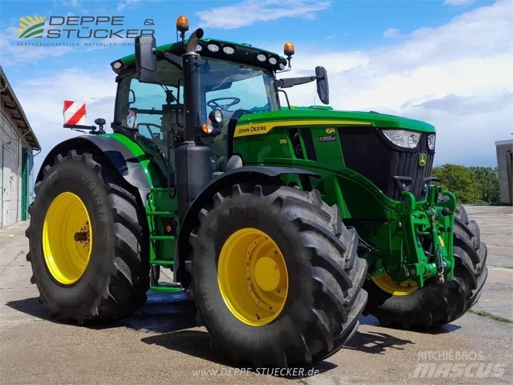 John Deere 6R 215 الجرارات