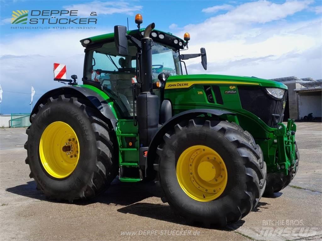 John Deere 6R 215 الجرارات