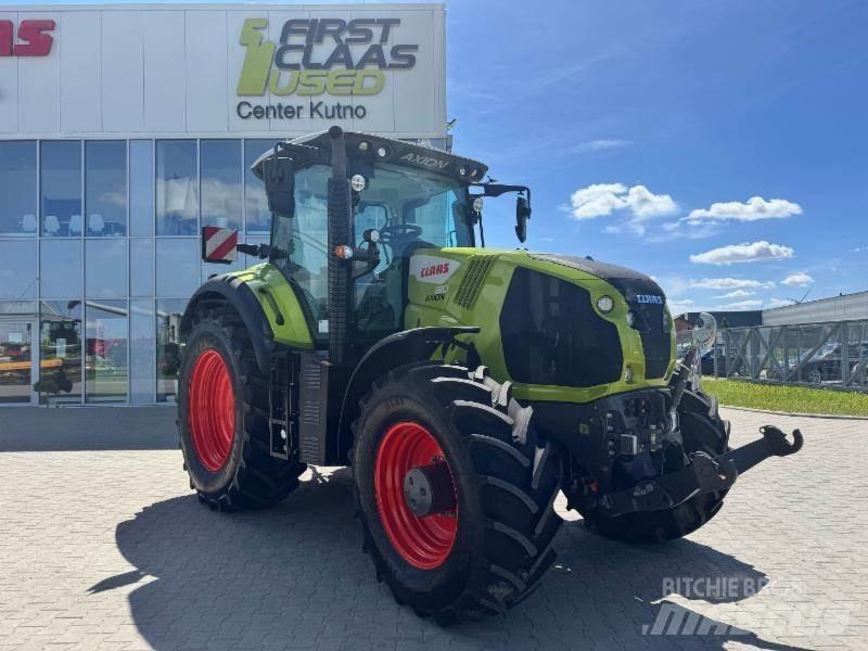 CLAAS AXION 810 الجرارات