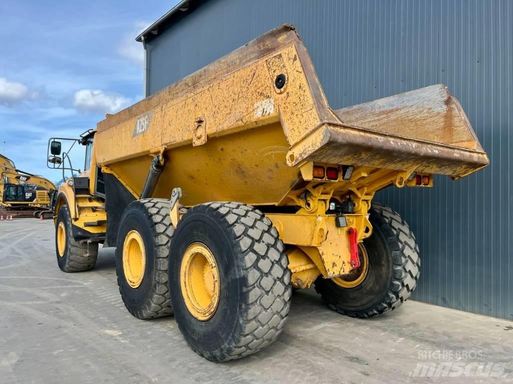 Volvo A25F ساحبات مفصلية