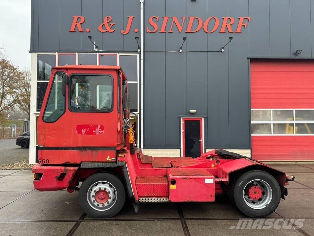 Terberg YT 220 جرارات صالات المطارات