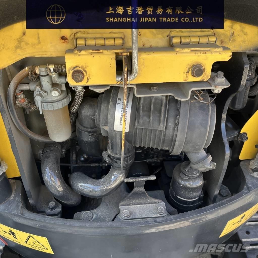 Yanmar Vio 17 حفارات زحافة