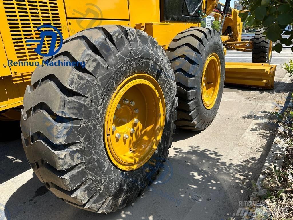 CAT 140H معدات تمهيد الطرق