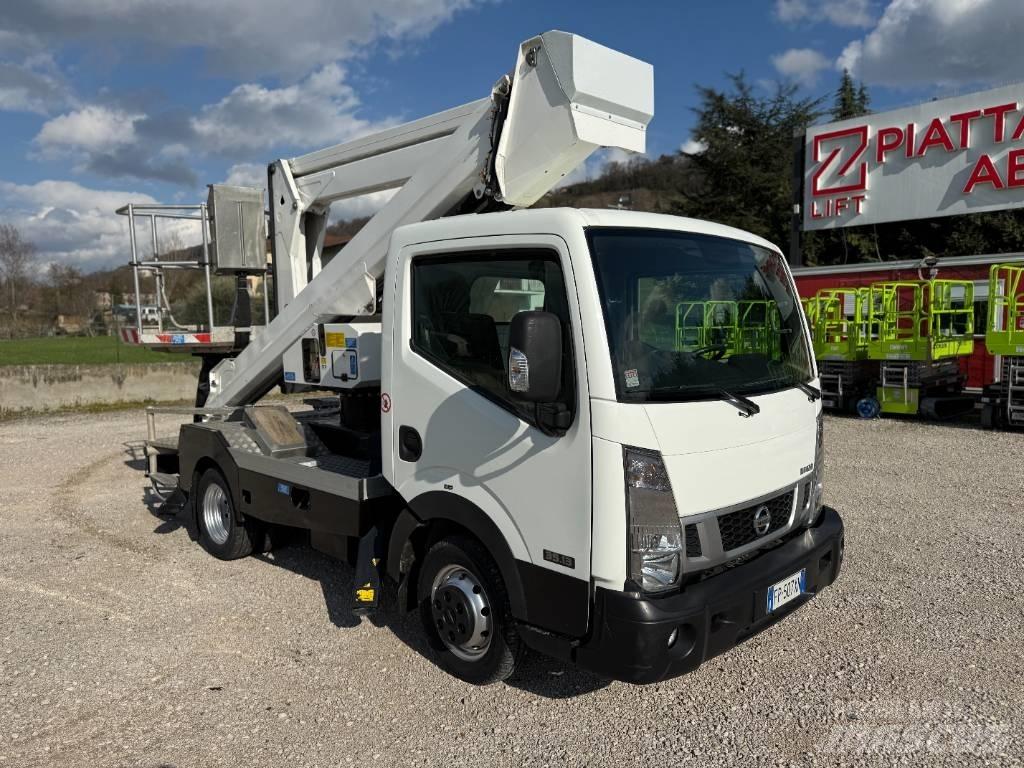 Palfinger P 240 A المنصات الهوائية المثبتة على شاحنة